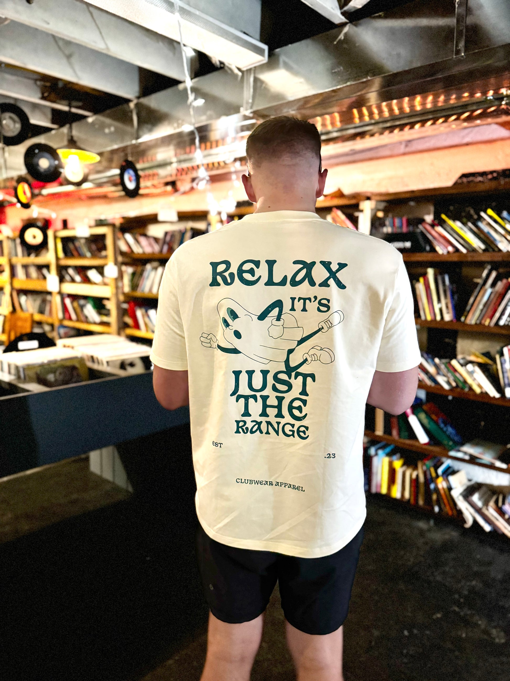 relax tee